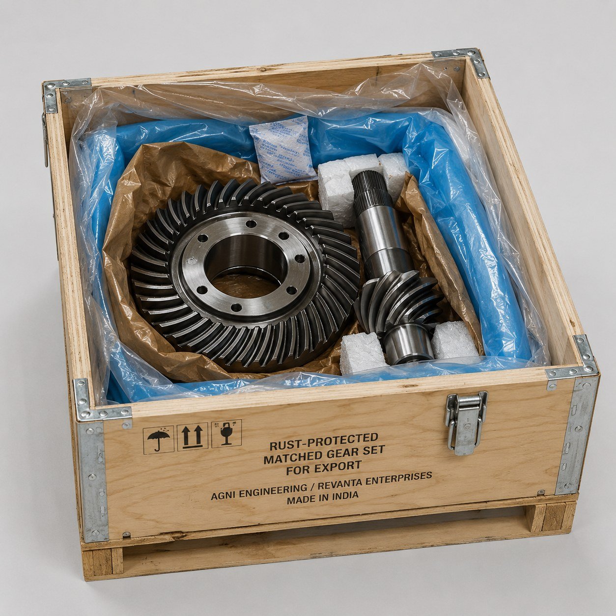 Matched spiral bevel gear and pinion set packed for export Matched spiral bevel gear and pinion set packed for export